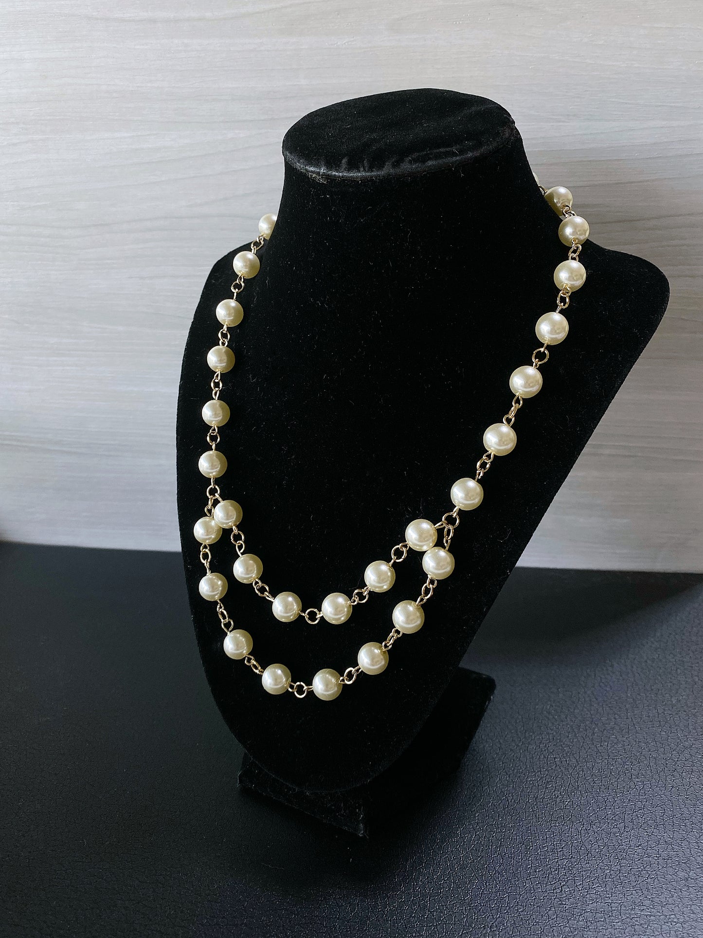 2-Tier Reclaimed Glass Pearl Beaded Necklace